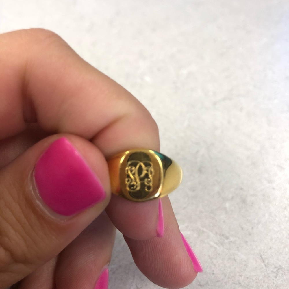 Stella & Dot Signet Ring